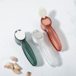 Kitchen Gadgets Multifunctional 2-in-1 Garlic Press Household Garlic Masher - Image 4